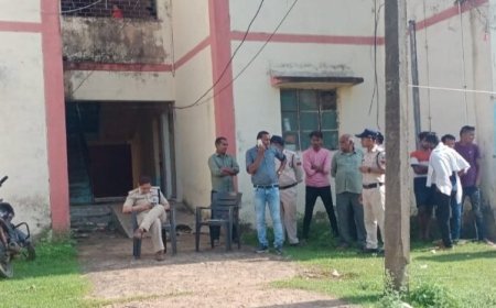 पुलिस क्वार्टर में फांसी पर लटका मिला हवलदारः जांच में जुटी पुलिस, आत्महत्या की आशंका