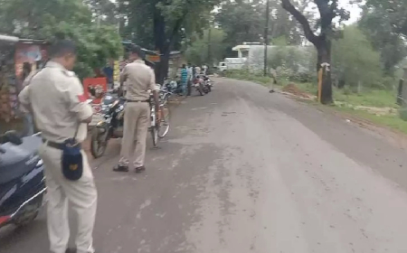 आदिवासी शोषण के लगातार बढ़ रहे मामले: कहीं जमीनों पर भू-माफिया कर रहे जबरन कब्जा, कहीं दहशतगर्दाें के चलते नाबालिग छात्रा नहीं जा रही स्कूल