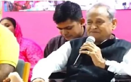 मुख्यमंत्री गहलोत का पलटवार, कहा-पीएम को लाल डायरी की बजाय लाल टमाटर और लाल सिलेंडर की बात करनी चाहिए