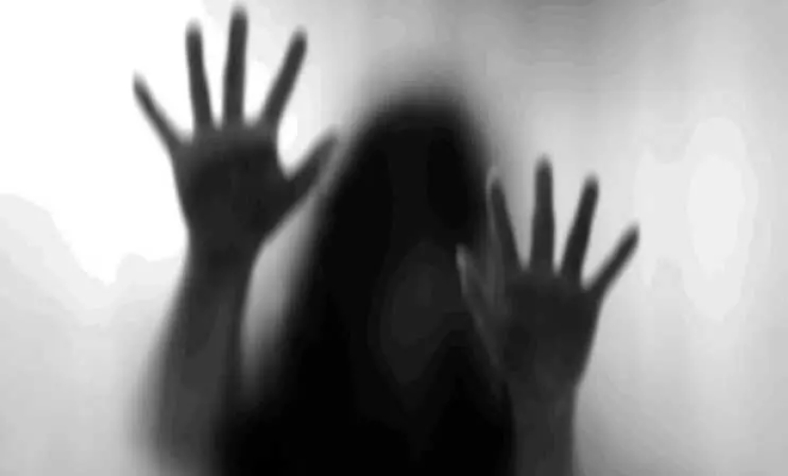 ऑर्केस्ट्रा डांसर के साथ गैंगरेप, 15 लोगों ने 7 दिनों तक बनाया शिकार