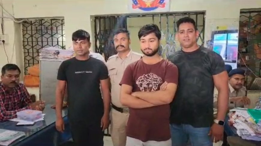 अंतरराज्यीय फर्जी मार्कशीट बनाने वाले गिरोह का पर्दाफाश: 2 आरोपी चढ़े पुलिस के हत्थे, कई फर्जी मार्कशीट जब्त