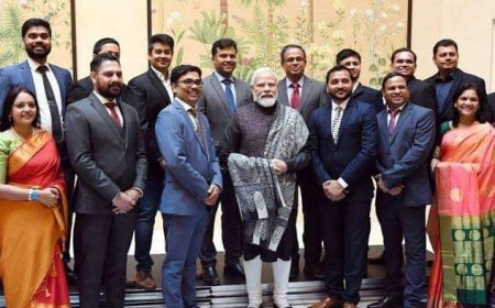 जर्मनी में भारतीय दूतावास में काम करने वाली एक महिला ने मोदीजी के बारे में पोस्ट में ऐसा लिखा