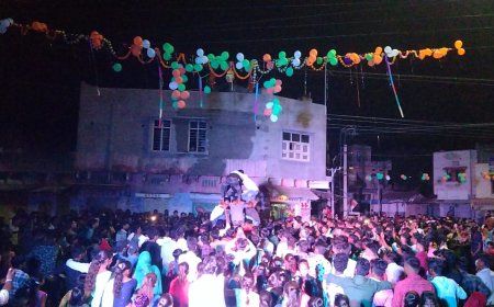 मटकी फोड़ प्रतियोगिता में कहार समाज की टीम विजेता