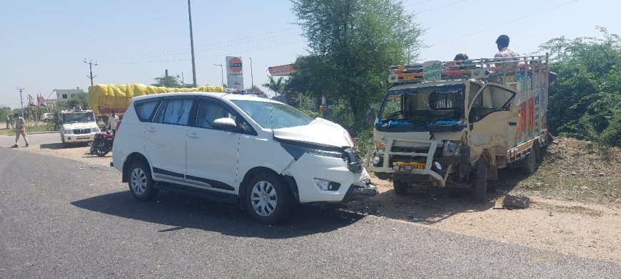 शाहपुरा जिला कलेक्टर गाड़ी हुई दुघर्टनाग्रस्त